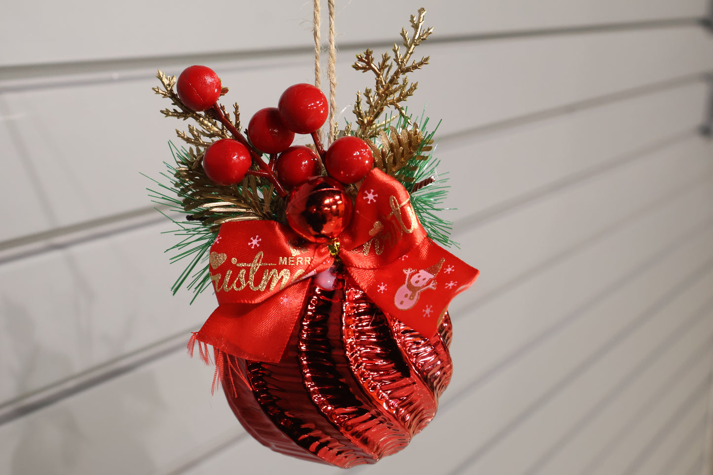 AG-38 | Artificial Christmas Hanging Ornament with Red Ribbon & Berries – 3" × 5" (8 × 13 cm)