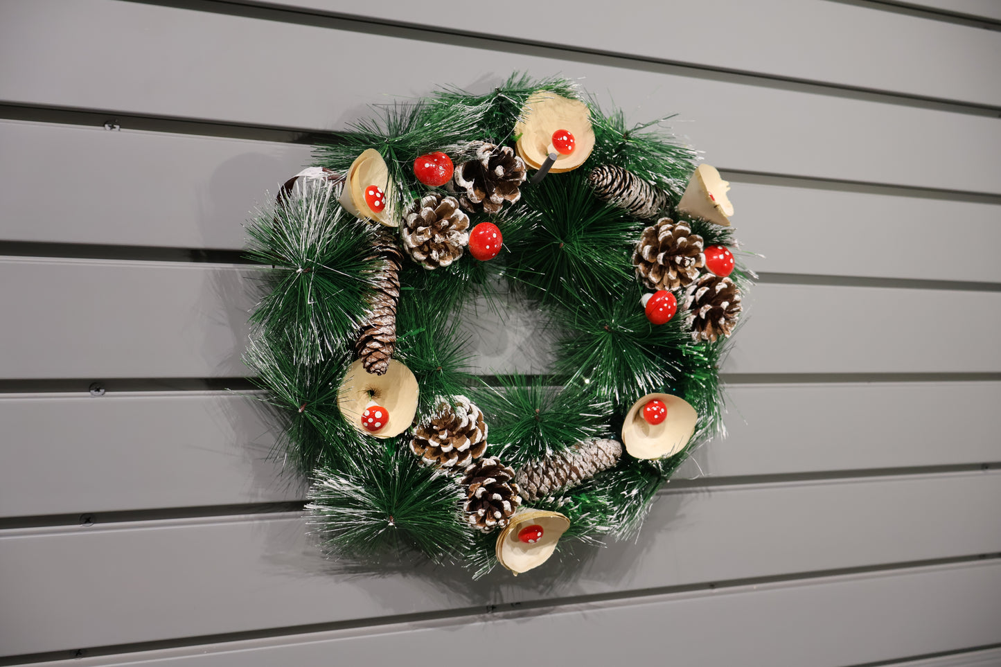 AG-45 | Artificial Christmas Wreath with Pinecones, Mushrooms & Red Accents – 12" (30 cm)