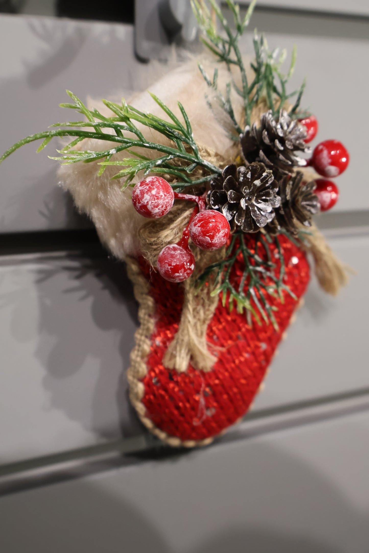 AG-21 | Christmas Mini Stockings – 3.9" × 2.6" × 1.4" (10×6.5×3.5 cm), Available in Red, Silver, and Brown, Single Item or 12 Pieces per OPP Bag