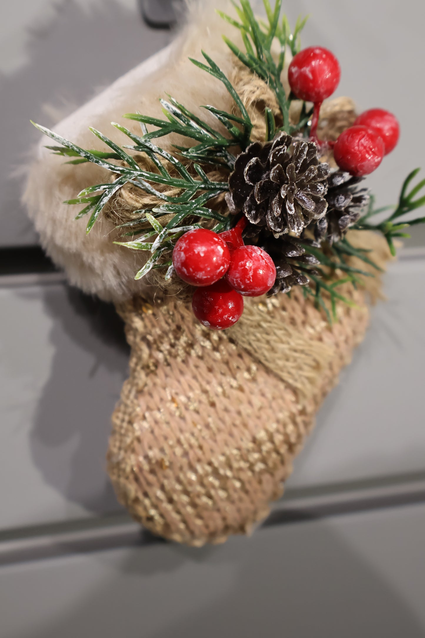 AG-21 | Christmas Mini Stockings – 3.9" × 2.6" × 1.4" (10×6.5×3.5 cm), Available in Red, Silver, and Brown, Single Item or 12 Pieces per OPP Bag