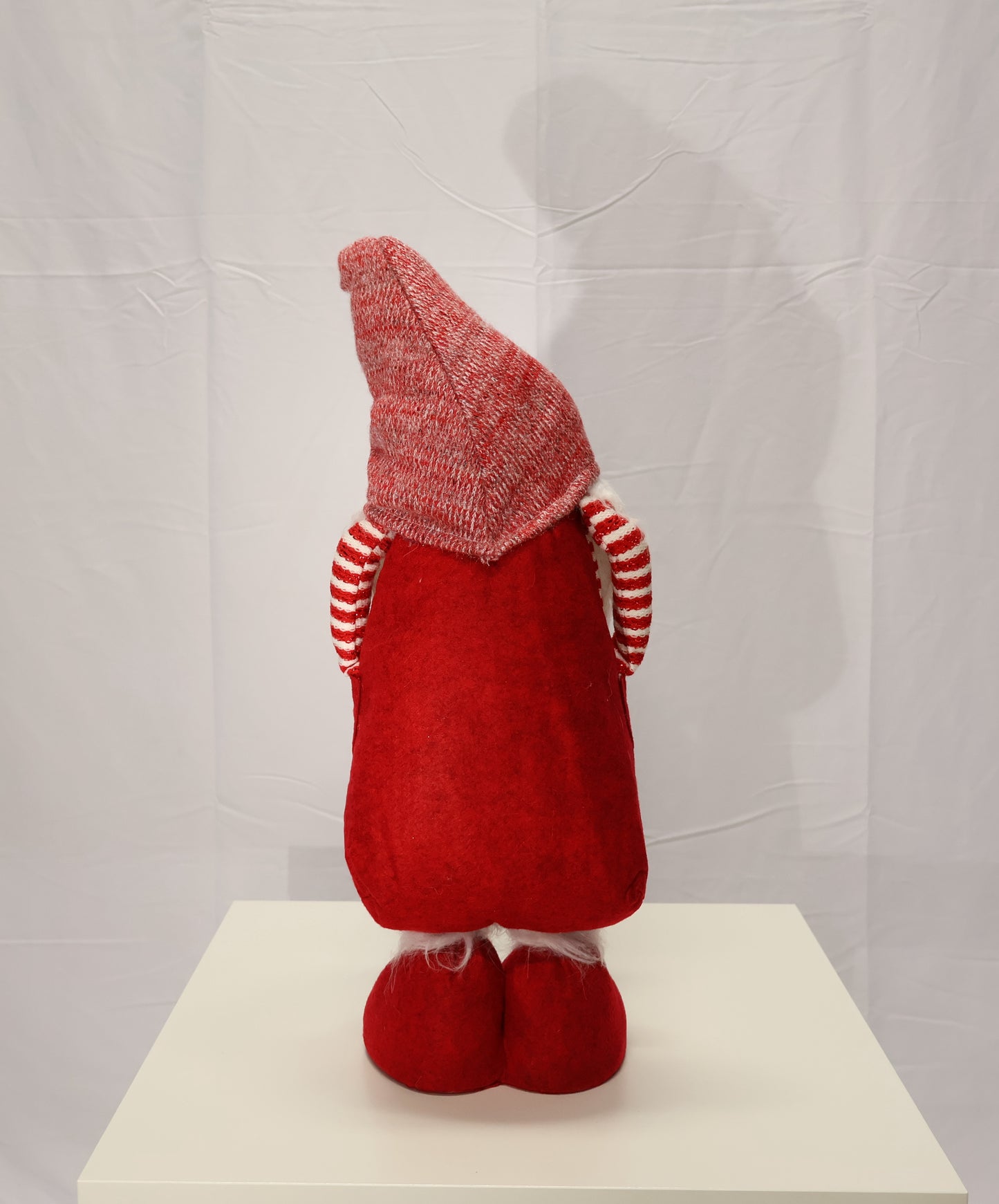 AG-16 | Christmas Ornament – Nordic Gnome Design, Red, 26.0" × 8.7" × 5.9" (66×22×15 cm)