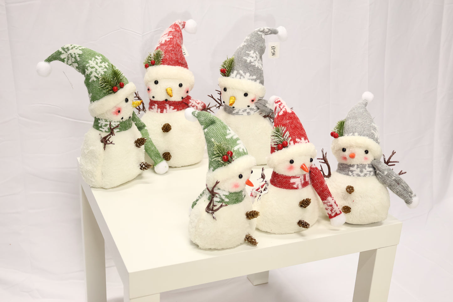 AG-13 | Christmas Ornament – Snowman Design (Green, Silver, Red), 16.9" × 6.3" × 3.9" (43×16×10 cm)