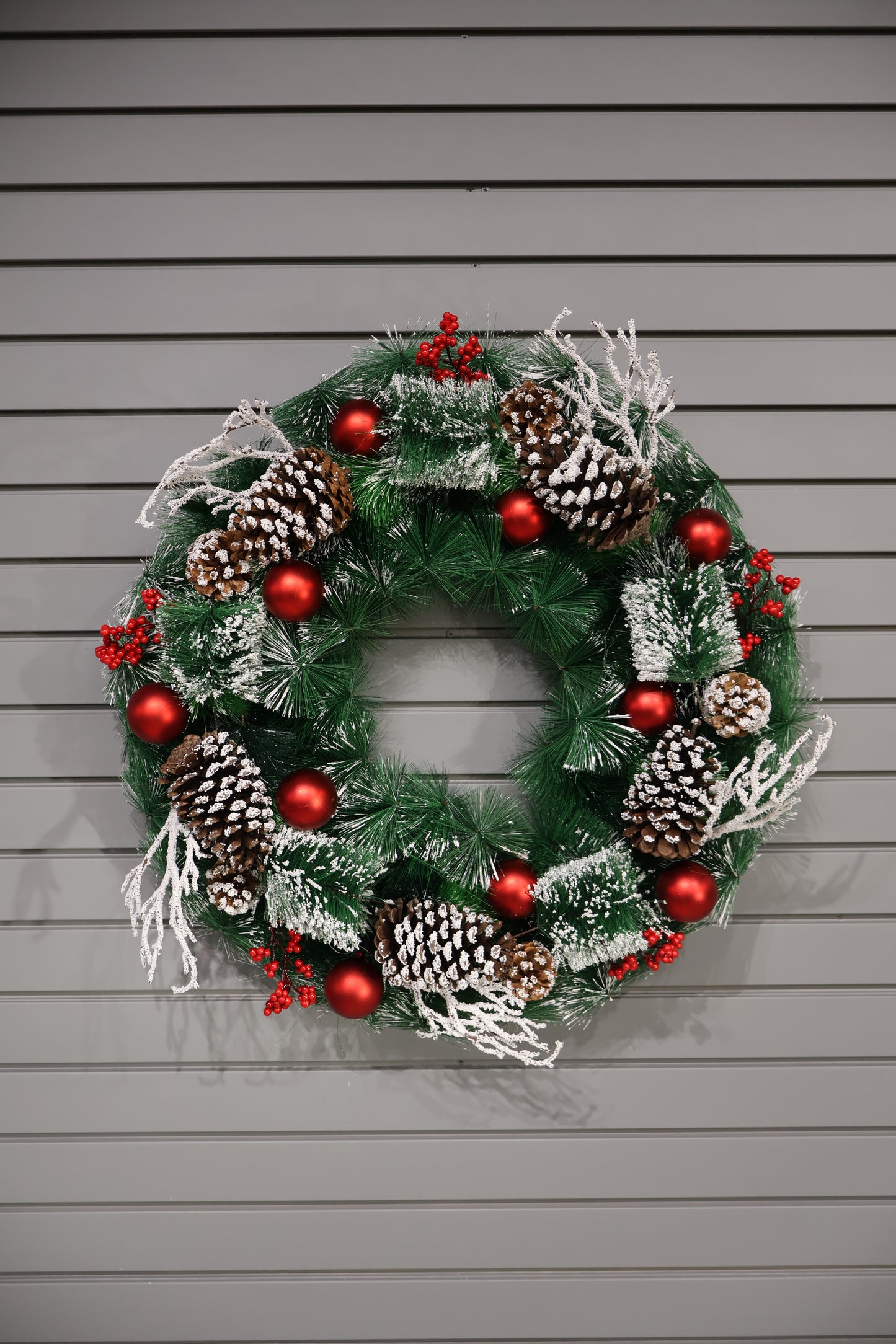 AG-52 | Artificial Christmas Wreath with Pinecones, Red Baubles & Berries – 27.5" (70 cm) Diameter