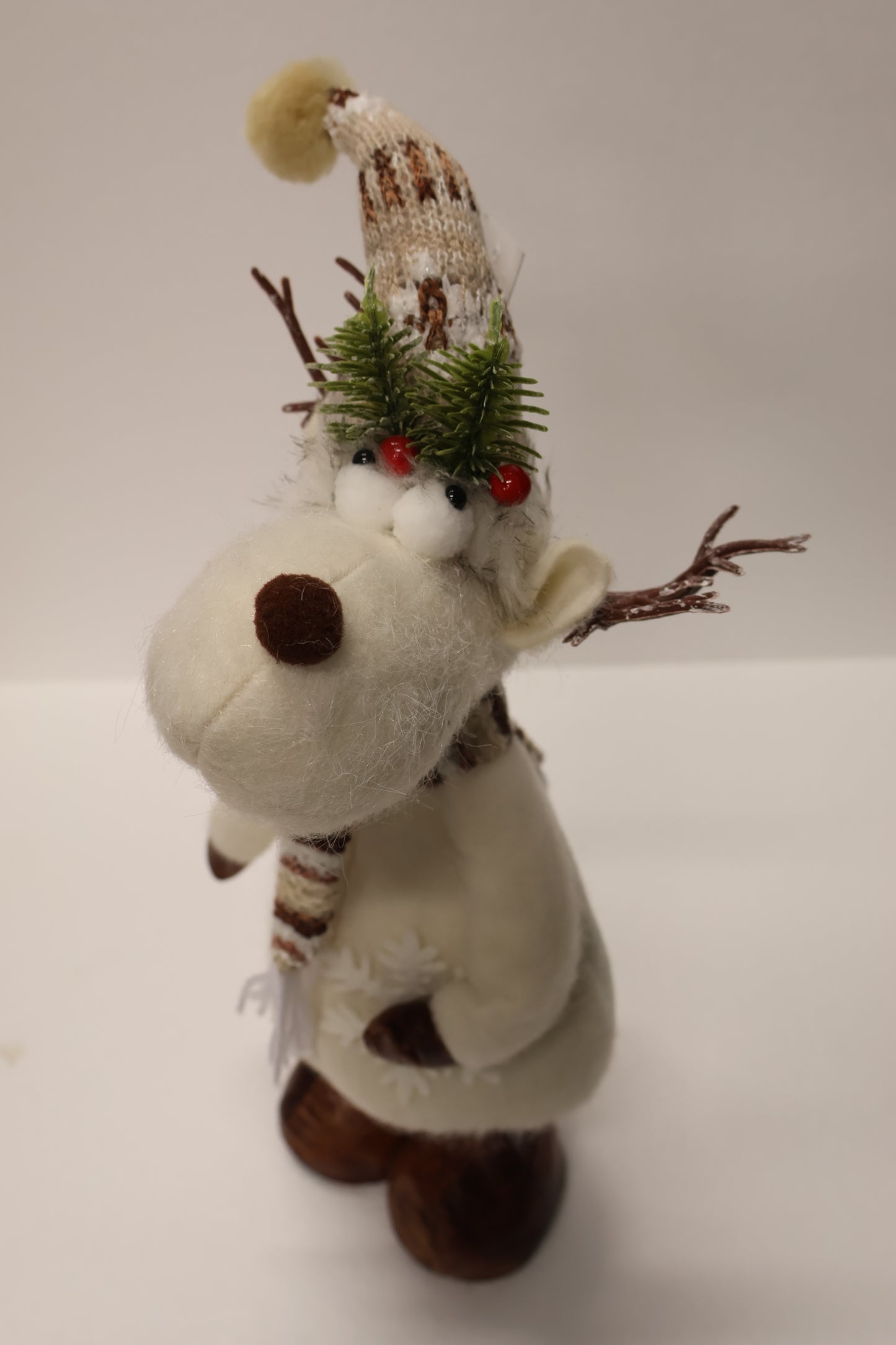 AG-03 | Christmas Reindeer Figurine – 18.1" × 7.1" × 5.1" (46×18×13 cm), Brown / Red / White