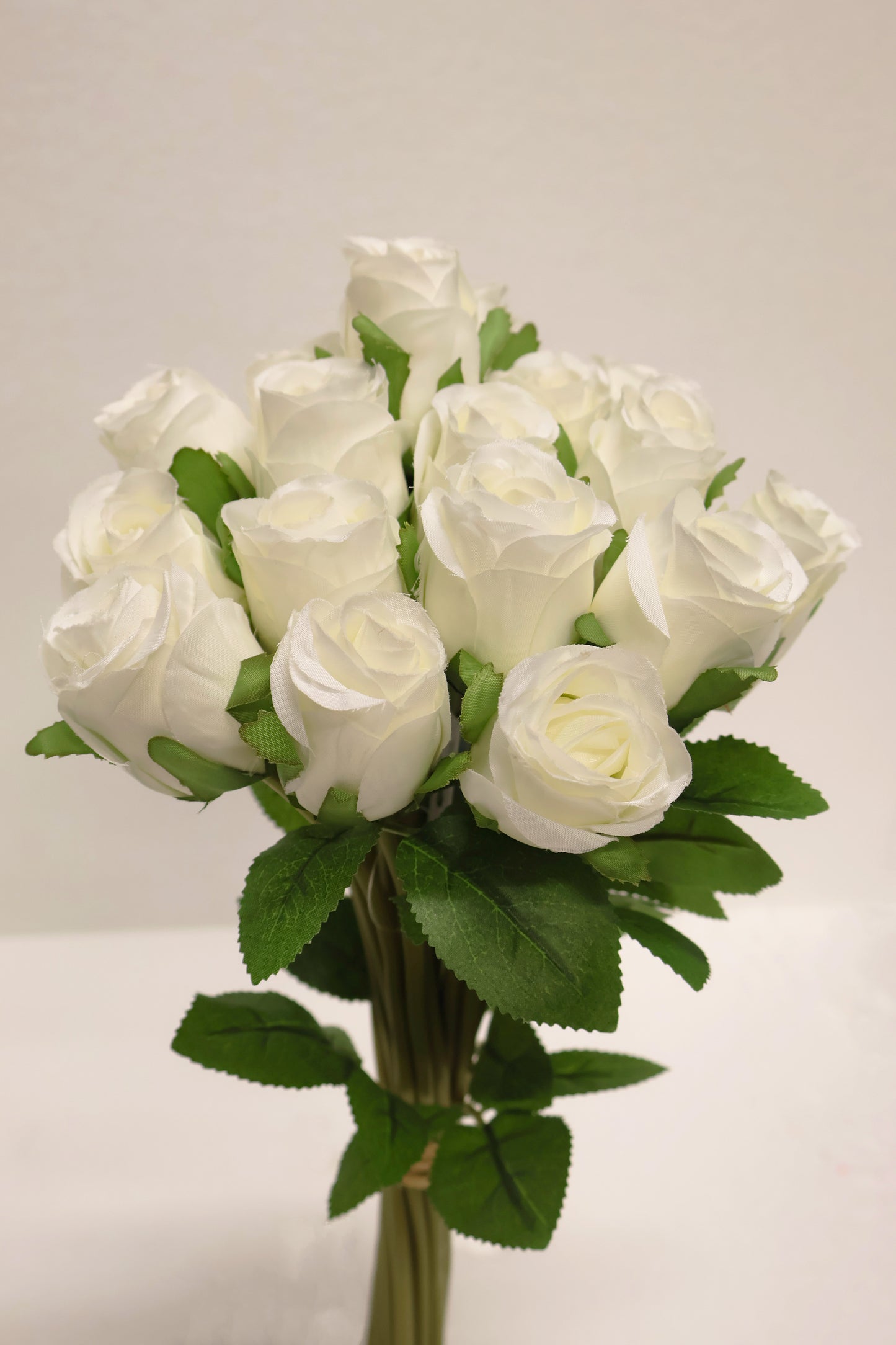 ROSE STEM SET (18 HEADS) — 15.7" (40 cm)