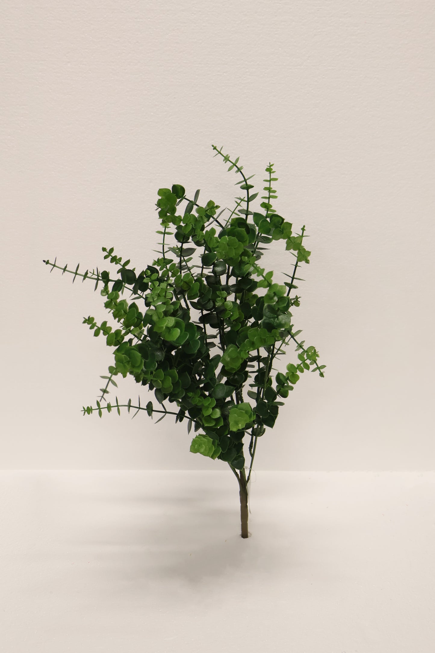 ARTIFICIAL EUCALYPTUS BUSH — 24" (61 cm)