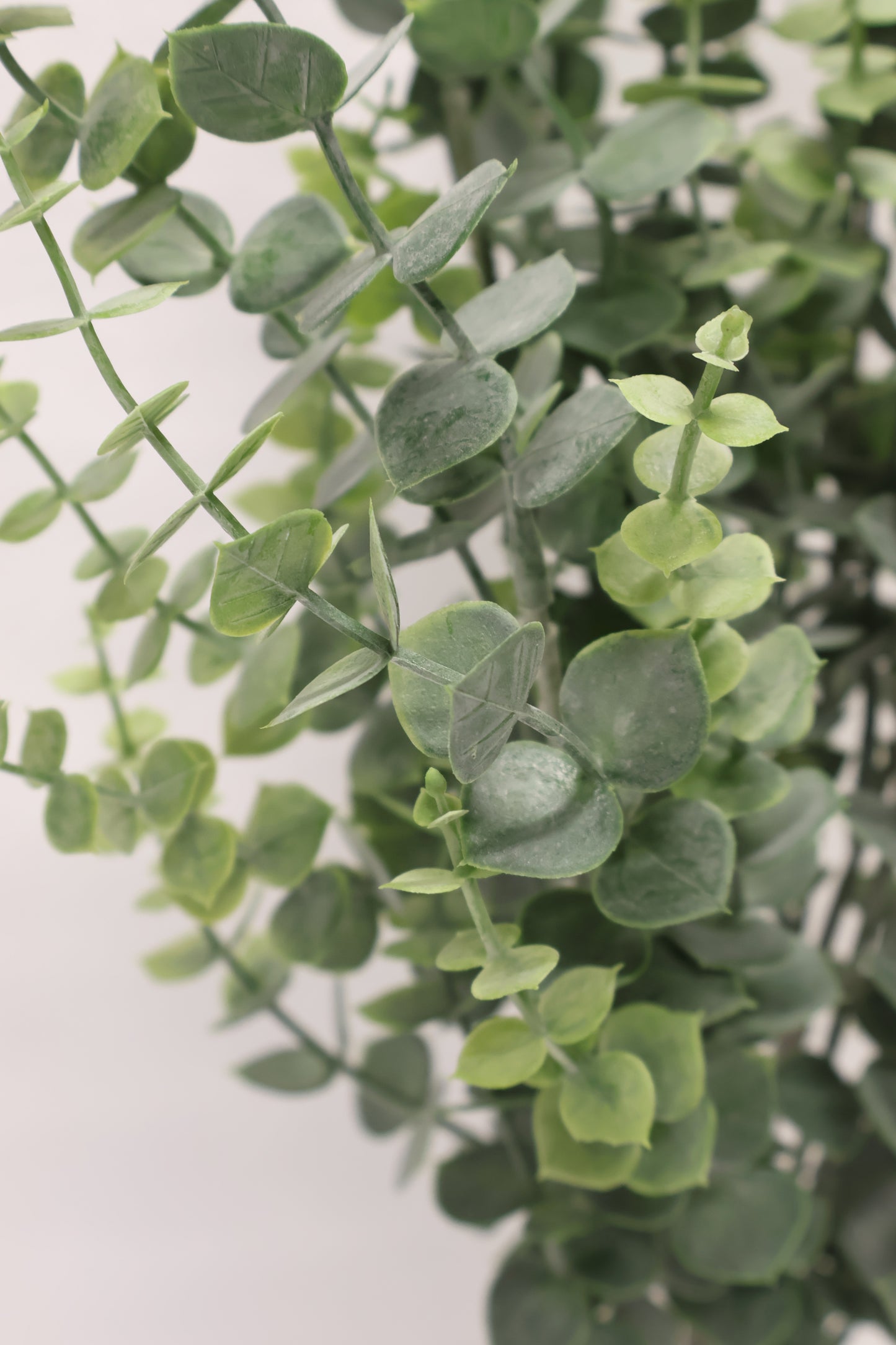ARTIFICIAL EUCALYPTUS BUSH — 24" (61 cm)
