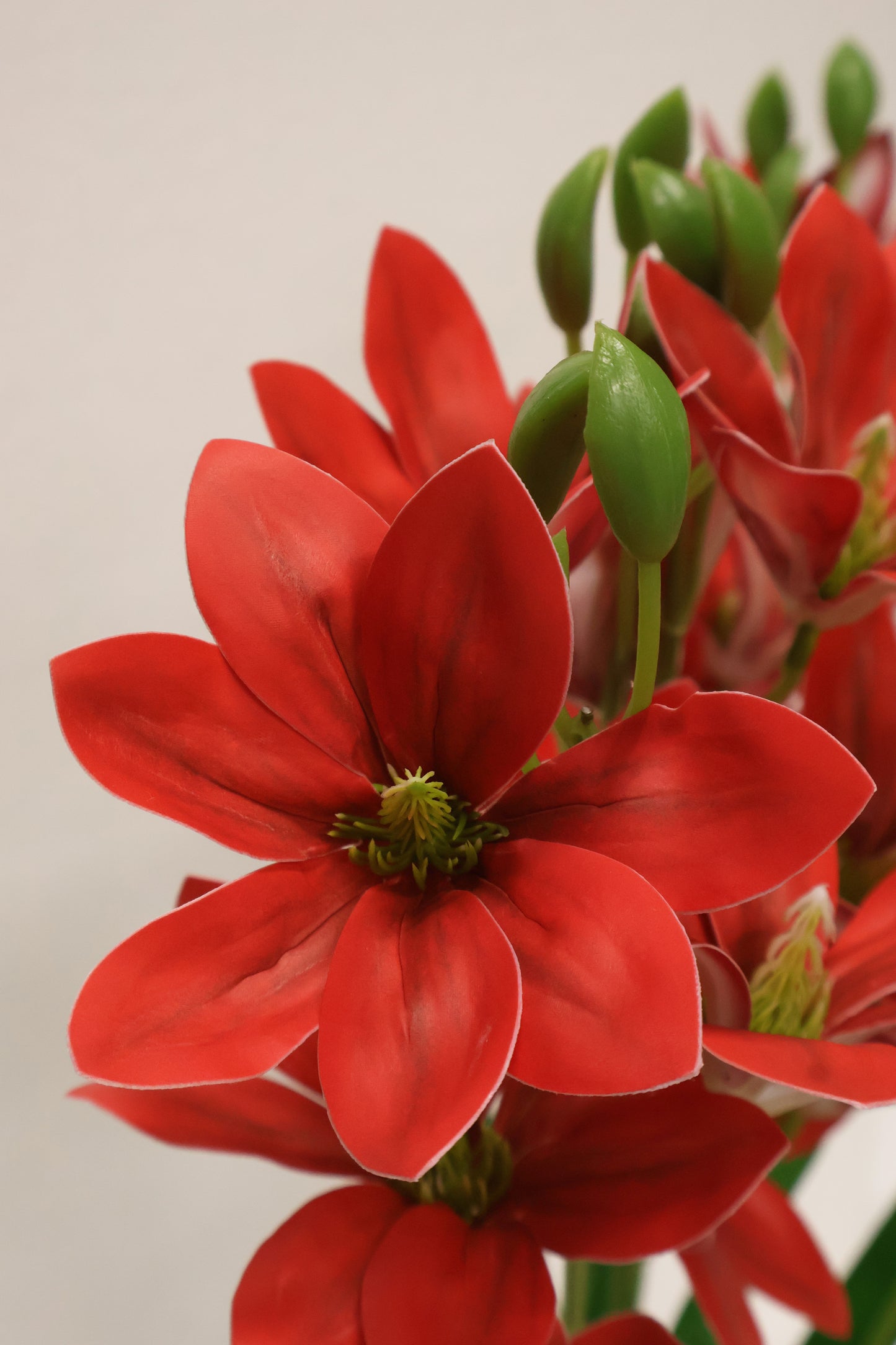 CLEMATIS SPRAY — 23.2" (59 cm)