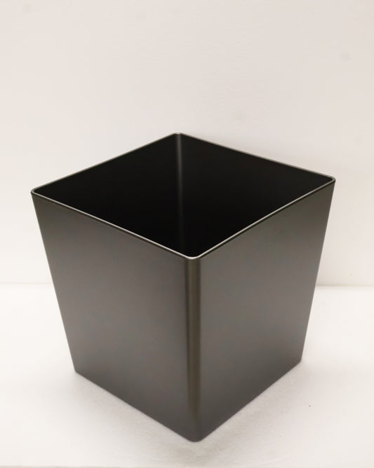 FACETED TAPERED SQUARE PLANTER (ON WHEELS) — 13.0" × 13.0" (33 × 33 cm)
