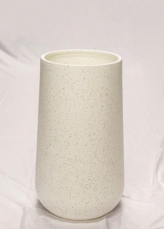 CYLINDER PLANTER — 15" × 27.5" (38 × 70 cm)