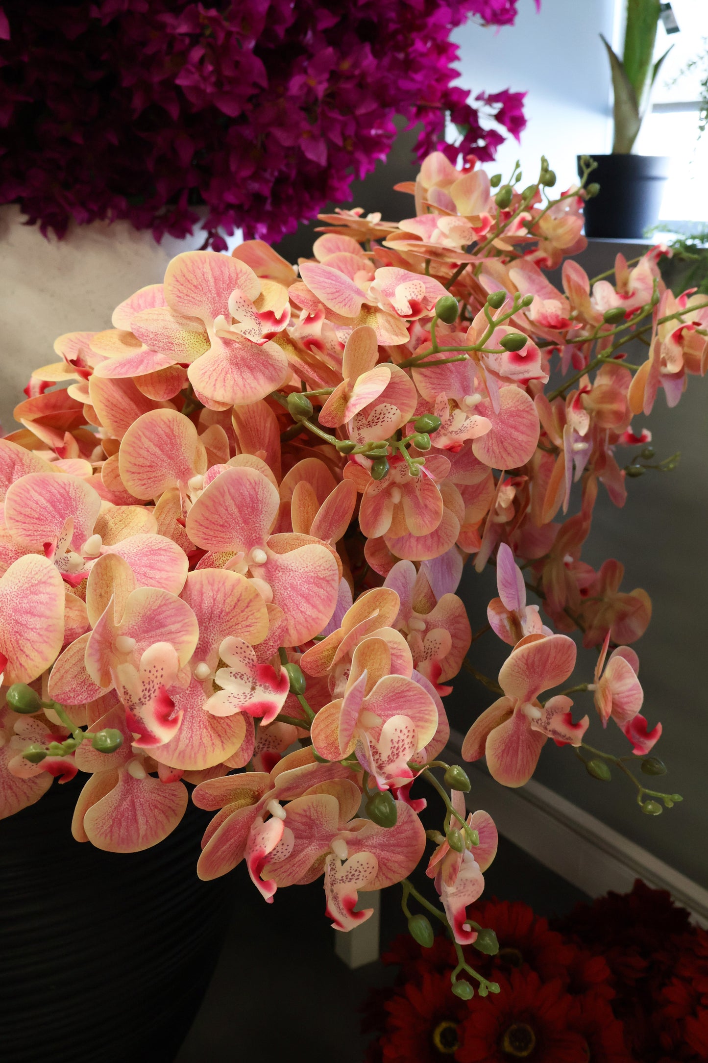 SINGLE ORCHID — 40.2" (102 cm)