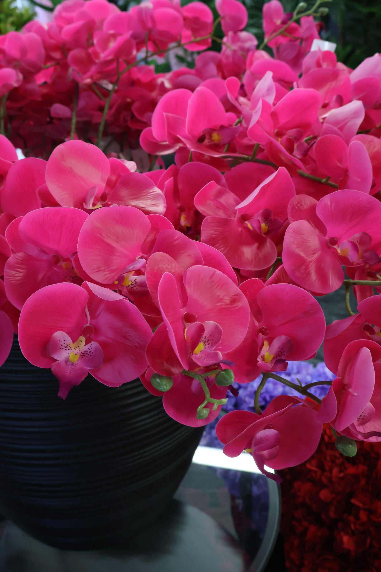 SINGLE ORCHID — 40.2" (102 cm)
