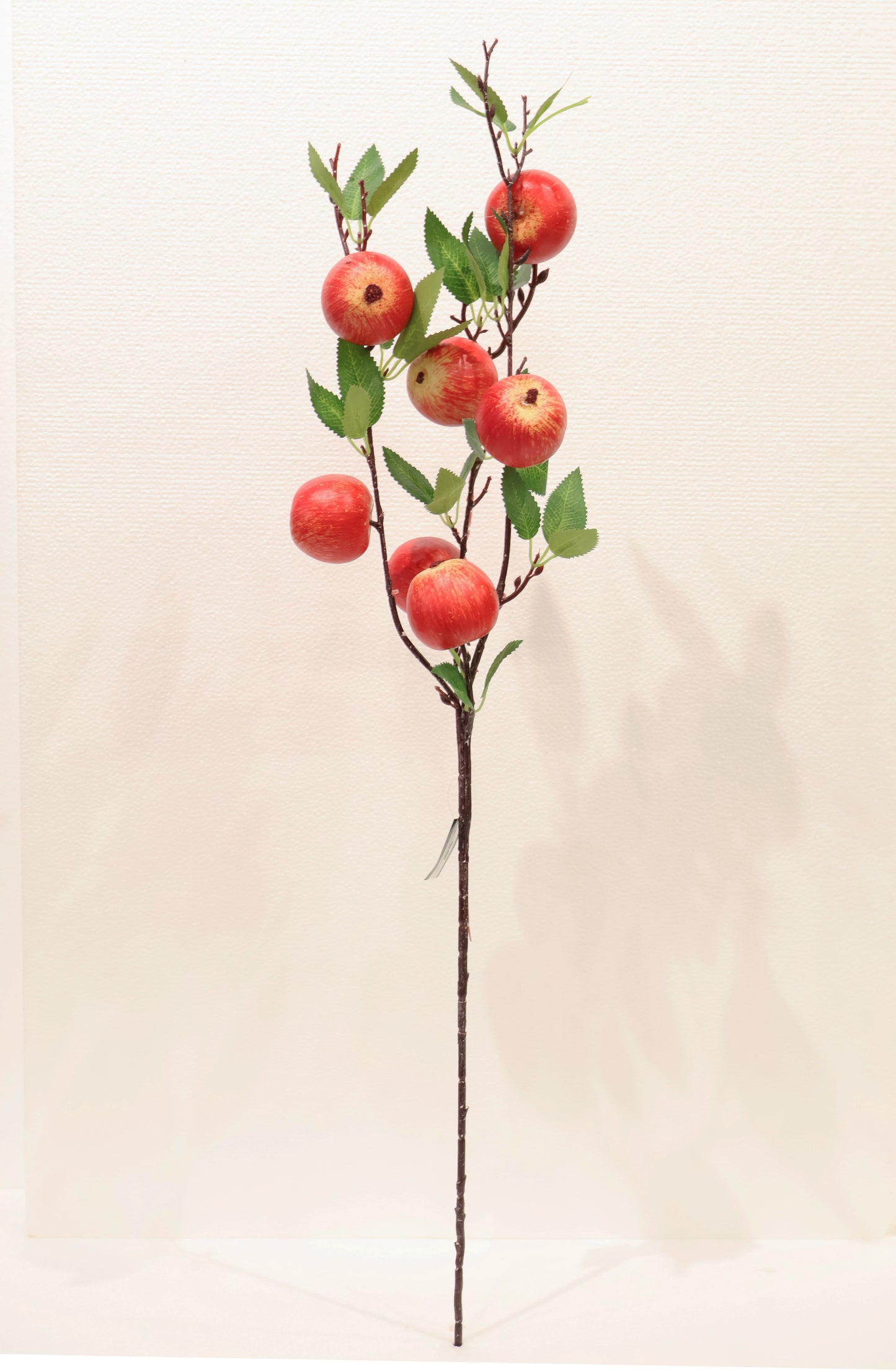 APPLE — 32.7" (83 cm)
